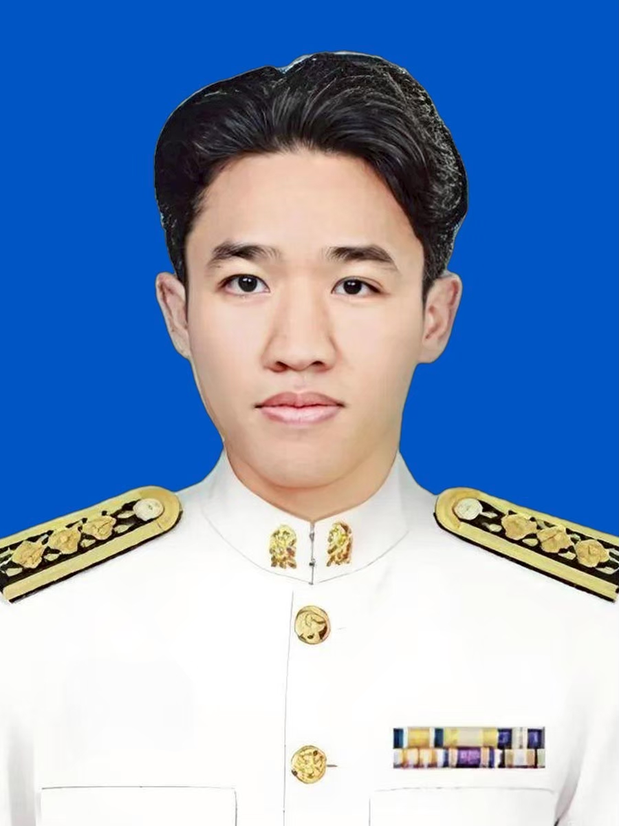 นายศักดิ์ศิรินทร์ ชิณเกตุ