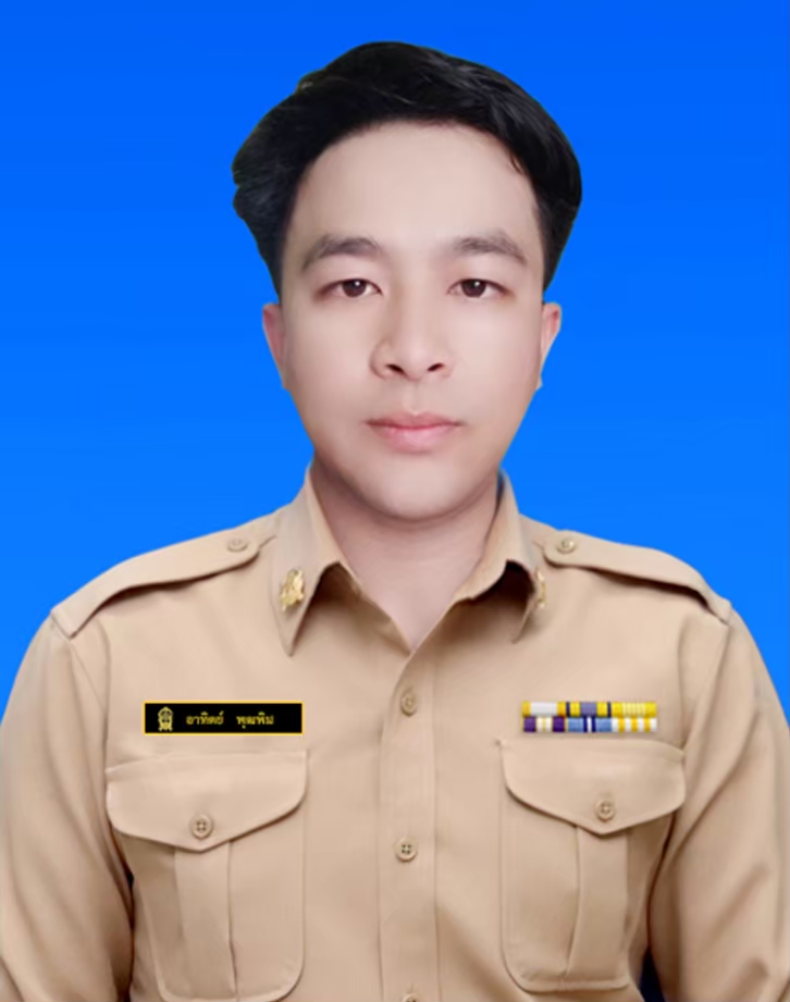 นายอาทิตย์ พุฒพิมพ์
