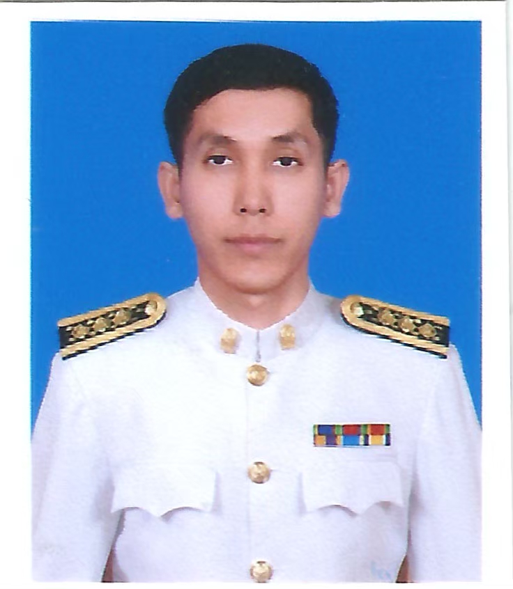 นายยศสรัล แสงสาย